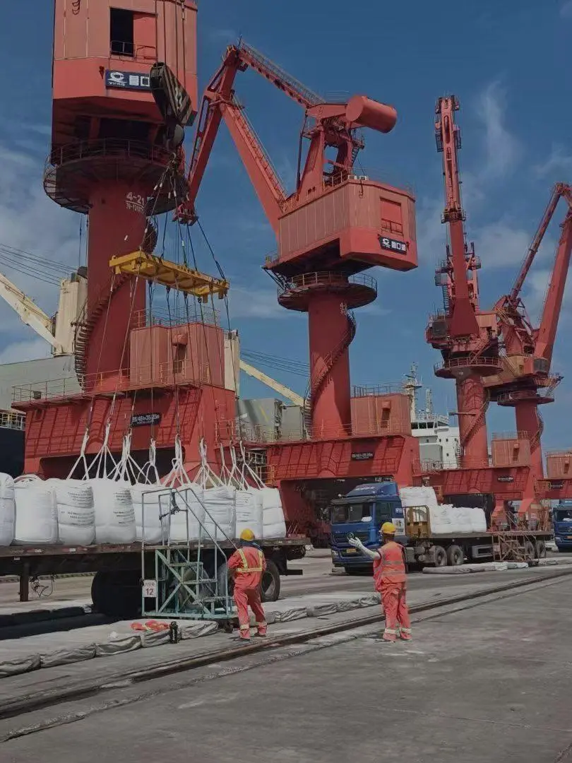 Construction Chemicals used in Runways & Ports